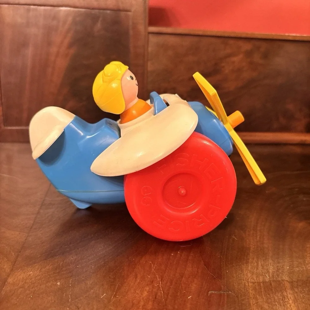 Vintage 1980 Fisher Price Little People Airplane Pull Toy #171 Pilot Propeller